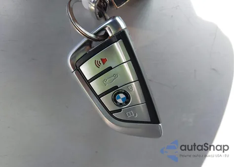 2019 BMW 750I z USA, uszkodzony, nr VIN WBA7F0C5XKGM25771